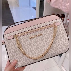 Michael Kors Jet Set Large Logo Crossbody Bag NWT💗